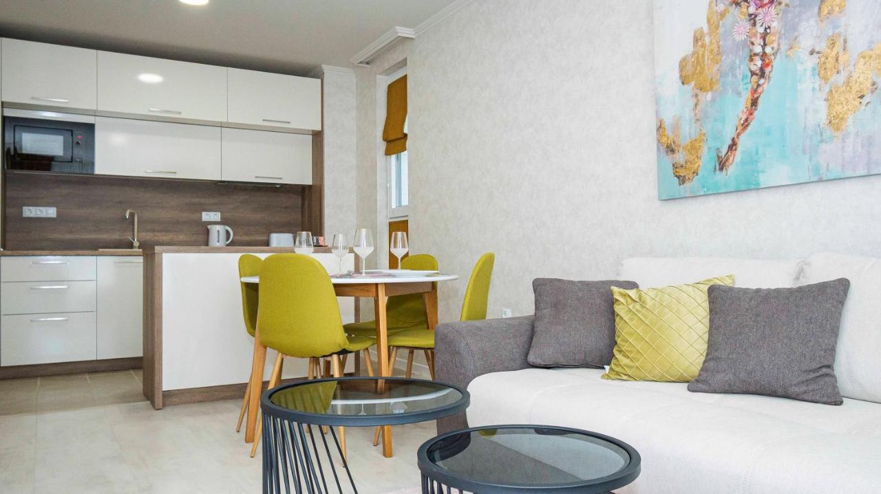 Инфинити Burgas Stad Buitenkant foto
